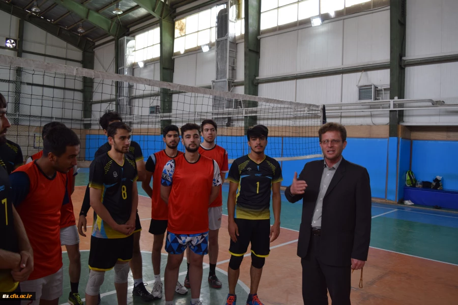 برگزاری مسابقه فوتسال و والیبال دوستانه دانشجو معلمان واحد سبزوار و نیشابور به میزبانی دانشگاه فرهنگیان سبزوار  7