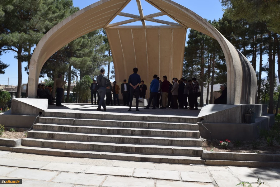 ده ورزی برادران دانشجو معلم در دبستان های روستایی شهرستان ششتمد   4