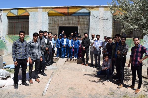 ده ورزی برادران دانشجو معلم در دبستان های روستایی شهرستان ششتمد   9