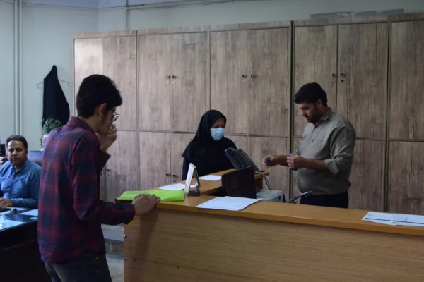 آغاز فرآیند ثبت نام حضوری از پذیرفته شدگان ورودی سال 1401  4