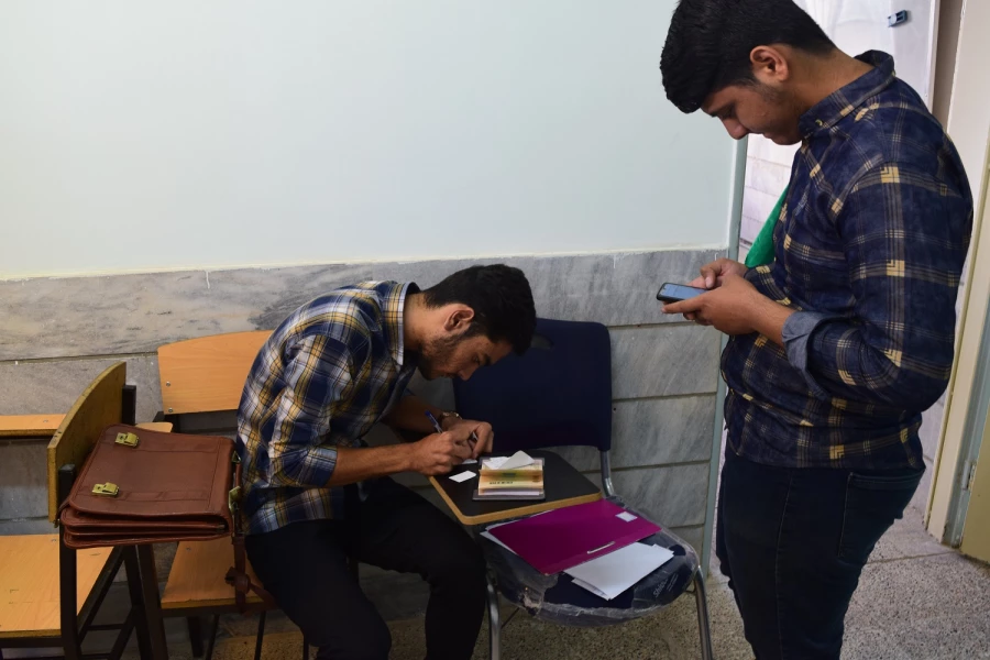 آغاز فرآیند ثبت نام حضوری از پذیرفته شدگان ورودی سال 1401  7