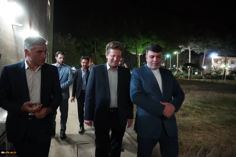 بازدید فرماندار ویژه شهرستان از دانشگاه فرهنگیان سبزوار  6