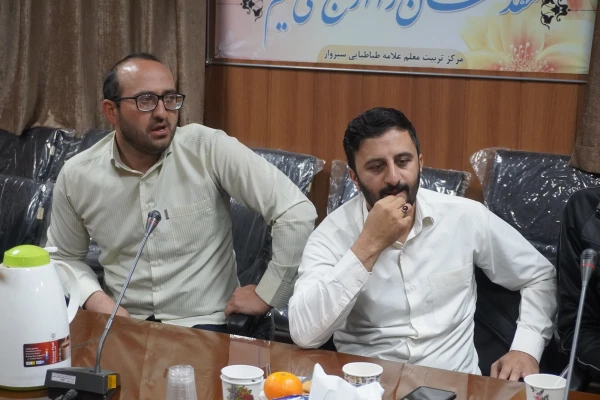 جلسه شورای اداری دانشگاه فرهنگیان سبزوار برگزار شد.  4