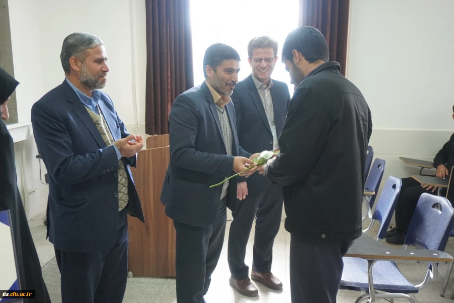 صدور و اهدای احکام دانشجو معلمان ورودی 1401 با حضور آقای حسینی معاون محترم مدیر کل و مدیریت اموزش و پرورش سبزوار  4