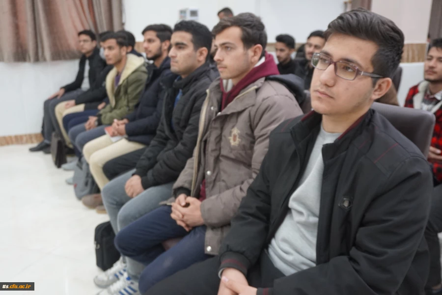جلسه توجیهی دانشجو معلمان ورودی 1401  3