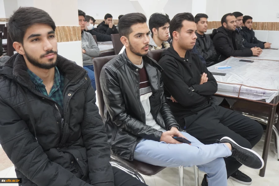 جلسه توجیهی دانشجو معلمان ورودی 1401  4