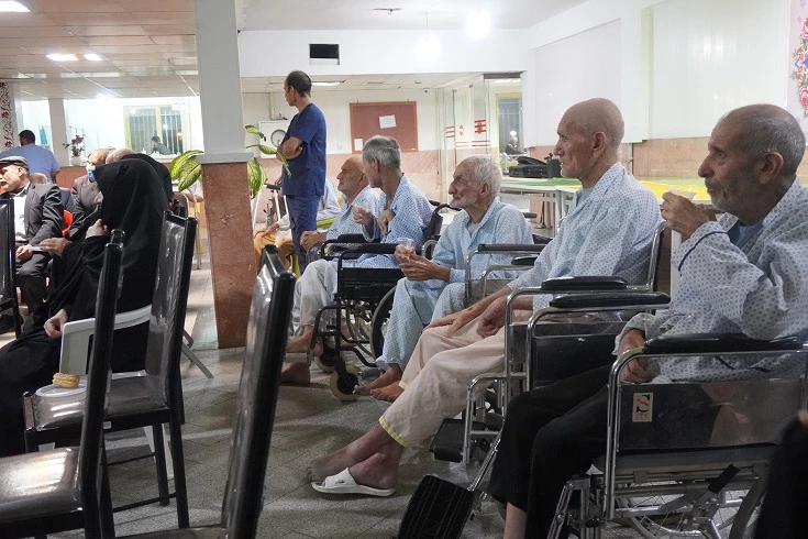 حضور گروه هنری دانشجو معلمان دانشگاه فرهنگیان سبزوار در سرای سالمندان پدر (موسسه خیریه حاج عباس صالح آبادی)  2