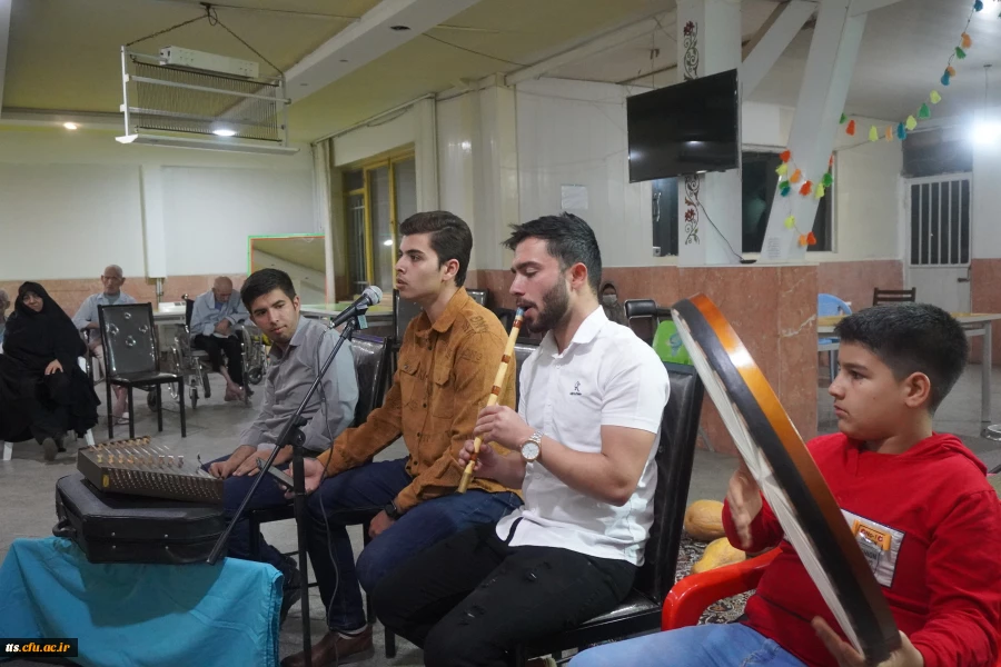 حضور گروه هنری دانشجو معلمان دانشگاه فرهنگیان سبزوار در سرای سالمندان پدر (موسسه خیریه حاج عباس صالح آبادی)  8