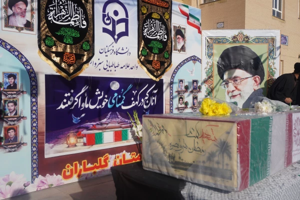 تشییع پیکر پاک و مقدس شهید خوشنام در دانشگاه فرهنگیان سبزوار  10