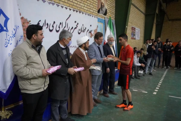 تیم عطاملک جوینی فاتح مسابقات فوتسال دانشجویی شد  6