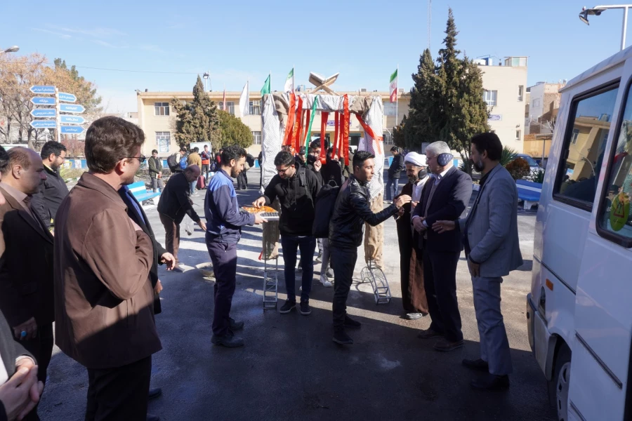 آیین بدرقه دانشجو معلمان دانشگاه فرهنگیان، مرکز علامه طباطبایی سبزوار به سرزمین عشق، ایثار و شهادت، راهیان نور  9