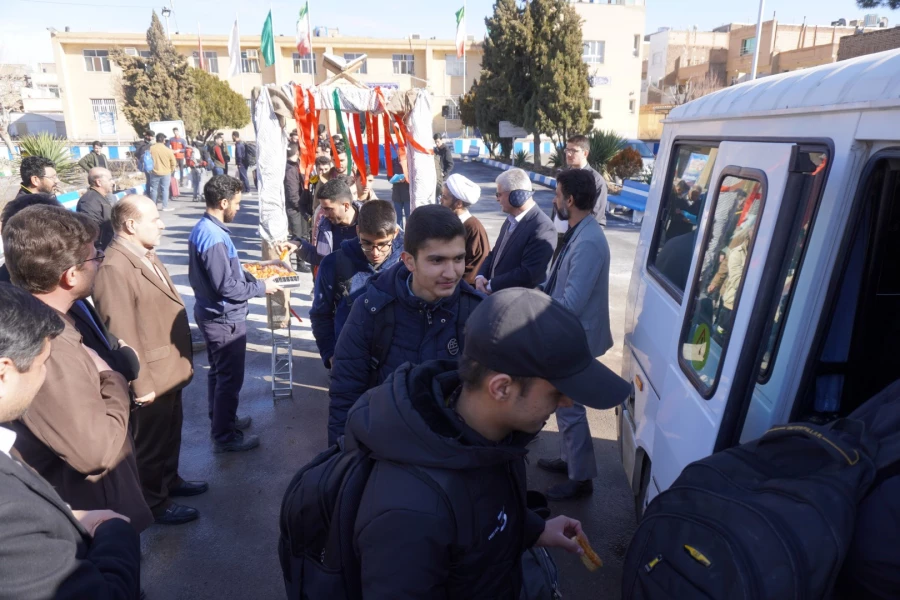 آیین بدرقه دانشجو معلمان دانشگاه فرهنگیان، مرکز علامه طباطبایی سبزوار به سرزمین عشق، ایثار و شهادت، راهیان نور  10