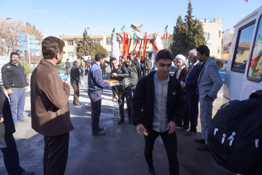 آیین بدرقه دانشجو معلمان دانشگاه فرهنگیان، مرکز علامه طباطبایی سبزوار به سرزمین عشق، ایثار و شهادت، راهیان نور  11