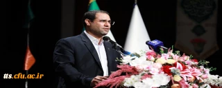 معلمی که کار تربیتی و پرورشی می کند جایگزین ناپذیر است
