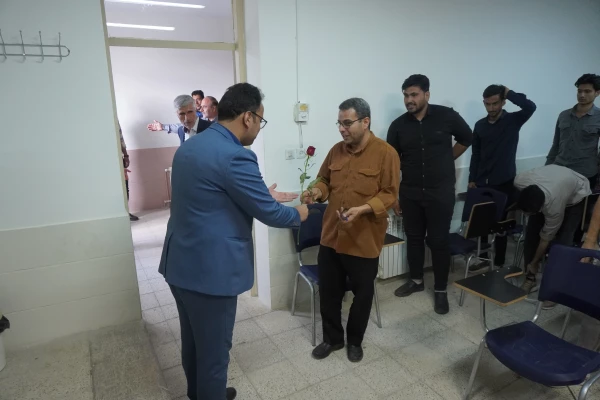 تقدیر از مقام شامخ استاد در کلاس های درس دانشگاه فرهنگیان سبزوار  6