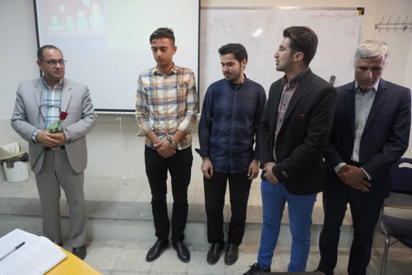 تقدیر از مقام شامخ استاد در کلاس های درس دانشگاه فرهنگیان سبزوار  9