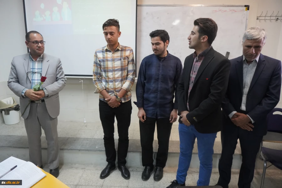 تقدیر از مقام شامخ استاد در کلاس های درس دانشگاه فرهنگیان سبزوار  9