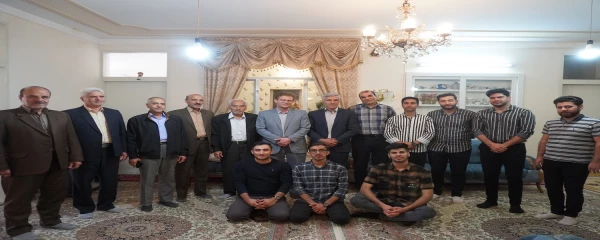 حضور در منزل استادان پیشکسوت آقایان اسدی و پاکیزه مقدم  2