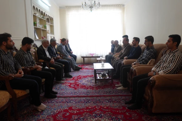 حضور در منزل استادان پیشکسوت آقایان اسدی و پاکیزه مقدم  4