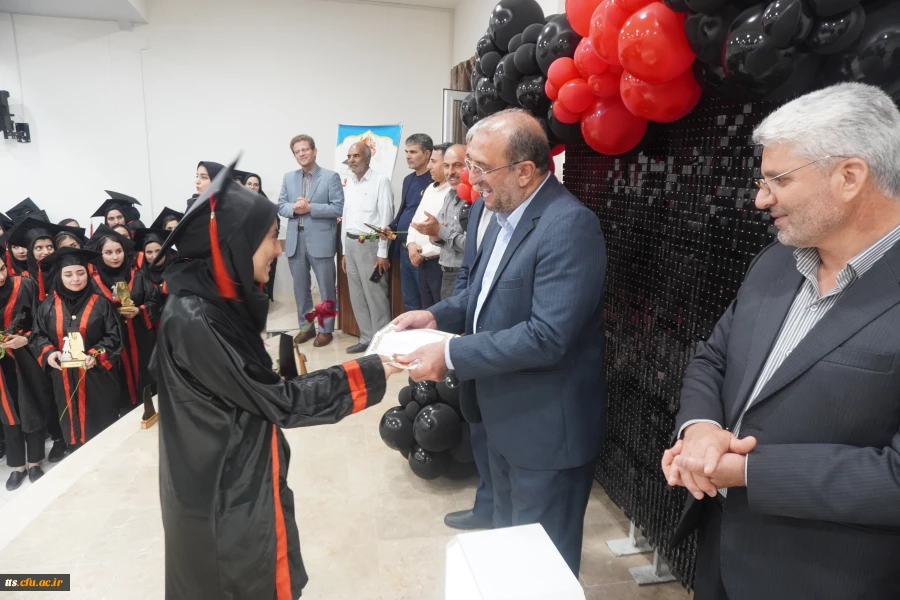 آیین دانش آموختگی دانشجو معلمان ورودی 1398 (خواهران)  3