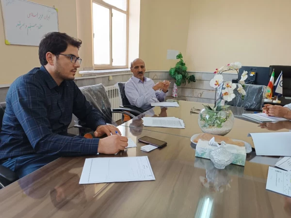 جلسه کمیته دانشجویی با موضوع میهمانی و نقل و انتقالات برگزار گردید  4