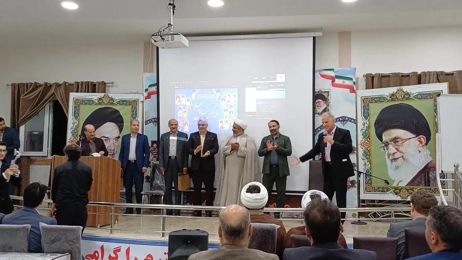 آیین گرامیداشت مقام معلم و دهه سرآمدی آموزش  3