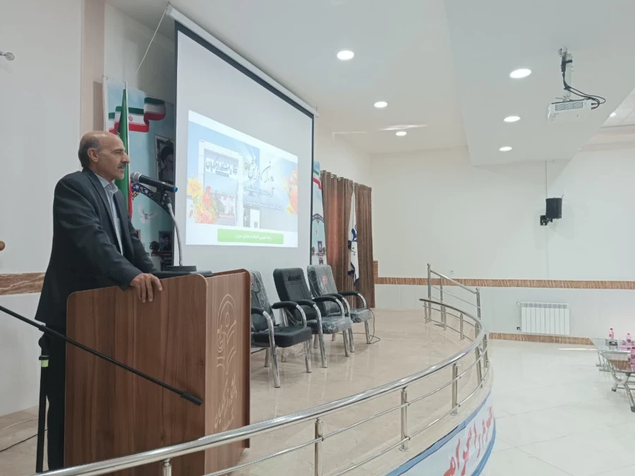 آیین استقبال از دانشجومعلمان ورودی ۱۴۰۳
 3