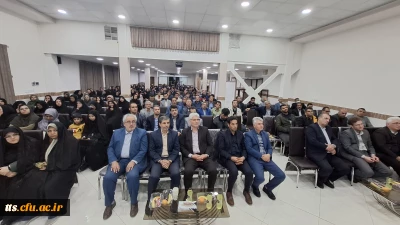 در تاریخ 19 آبان ماه برگزار گردید

جلسه توجیهی آموزشی معلمان راهنما، مدیران و معاونان مدارس مجری طرح کارورزی 