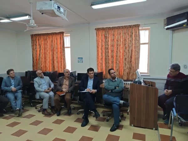 کارگاه دانش افزایی آموزش هوش مصنوعی ویژه کارکنان و استادان دانشگاه فرهنگیان سبزوار، برگزار گردید  3