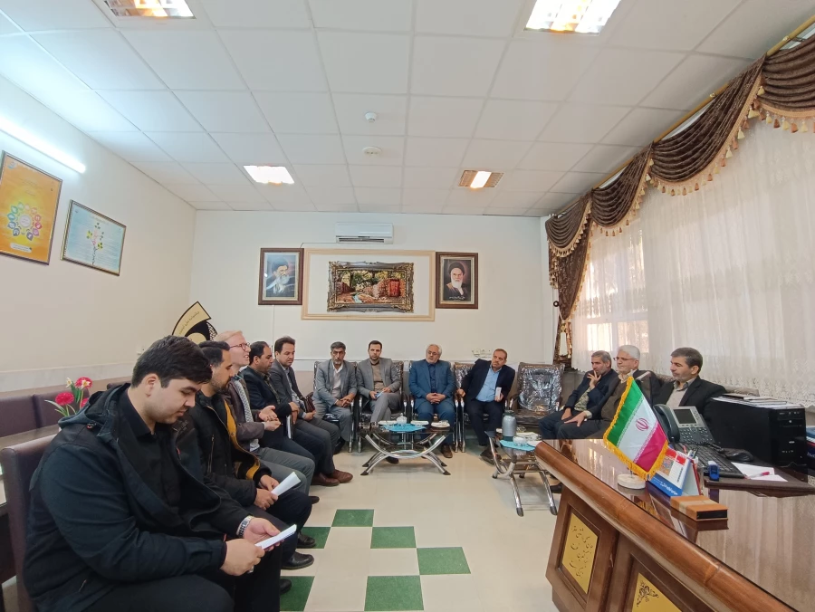 جلسه کمیته راهبری کارورزی برگزار گردید 3