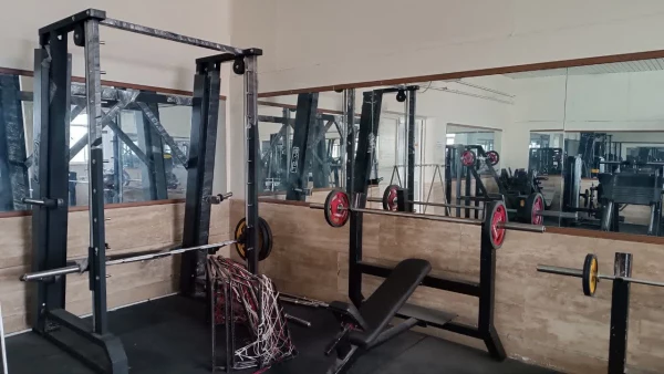 بهسازی سالن های ورزشی و بدنسازی دانشگاه فرهنگیان سبزوار 5