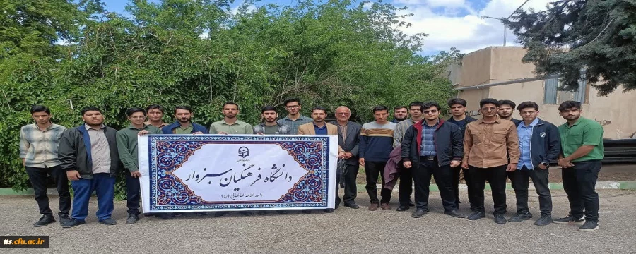 حضور کارکنان و دانشجویان دانشگاه فرهنگیان سبزوار در نماز عبادی سیاسی جمعه شهرستان
 2