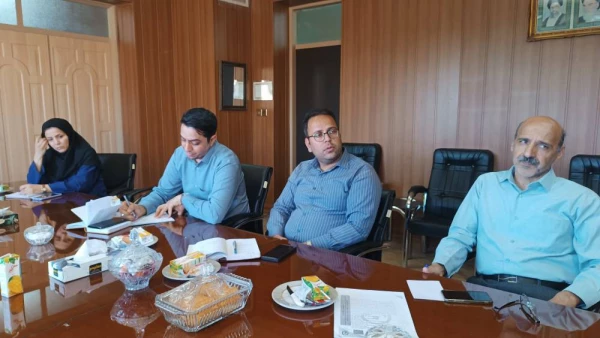 توسط امور آموزش دانشگاه فرهنگیان سبزوار انجام شد:
جلسه شورای آموزش با محوریت گرامیداشت مقام معلم و دهه سرآمدی آموزش
 2