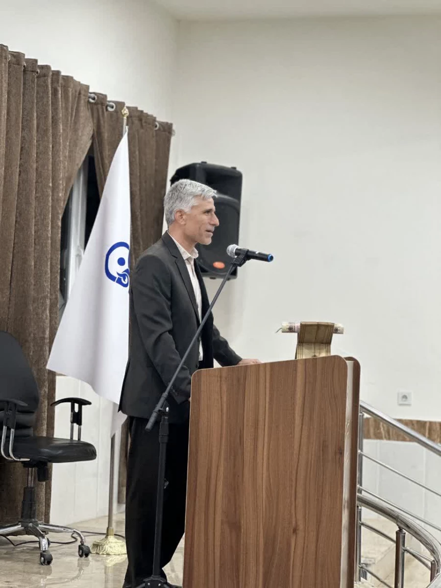 آئین گرامیداشت سراهای دانشجویی برگزار گردید.  7