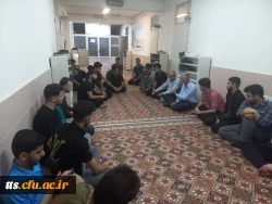 نشست صمیمی دکتر نصرآبادی با دانشجو معلمان همزمان با شامگاه شنبه ۲۴ خرداد ماه در محل خوابگاه دانشجویی 2