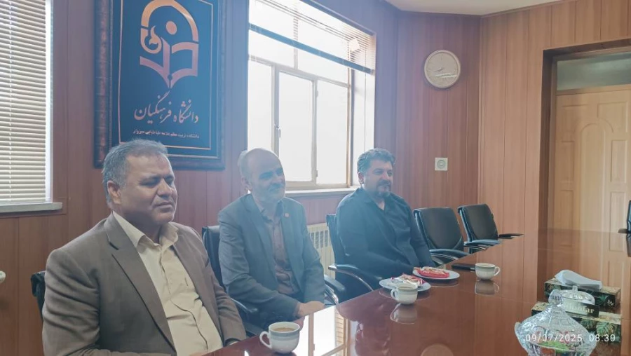 حضور شبانی، سرپرست بهزیستی شهرستان و هیات همراه در دانشگاه فرهنگیان سبزوار
 2