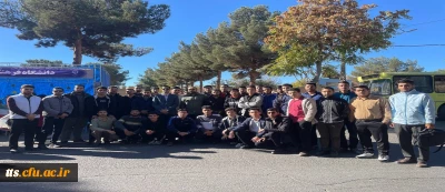  متحد و استوار، مقابل استکبار 