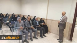 دکتر زارع، مدیرکل منابع انسانی دانشگاه فرهنگیان در کلاس درس دانشجومعلمان مراکز خواهران و برادران سبزوار
 5