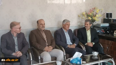 حضور ریاست دانشگاه و هیات همراه در دبیرستان شاهد شهید محمدیانی سبزوار 