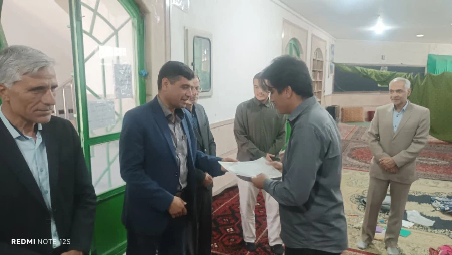 به مناسبت دهه سرآمدی آموزش انجام شد؛ تقدیر از دانشجومعلمان جهادگر 
 3